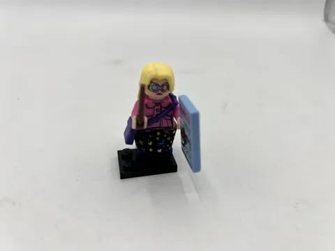 LEGO Harry Potter CMF Series 1 Luna Lovegood 71022 Complete W/ Quibbler & Skirt