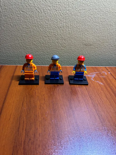 LEGO Minifigures – Construction Worker Lot of 3