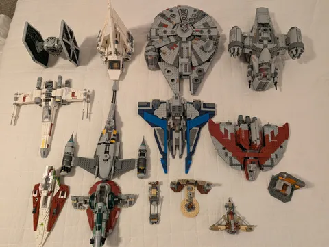 Star Wars Mega Lot (11 ships and minifigures) Mostly Complete