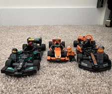 LEGO Speed Champions McLaren Mercedes Formula 1 Race Car Minifig