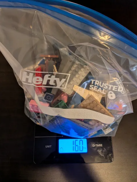 Lego bulk 16oz Lot 2