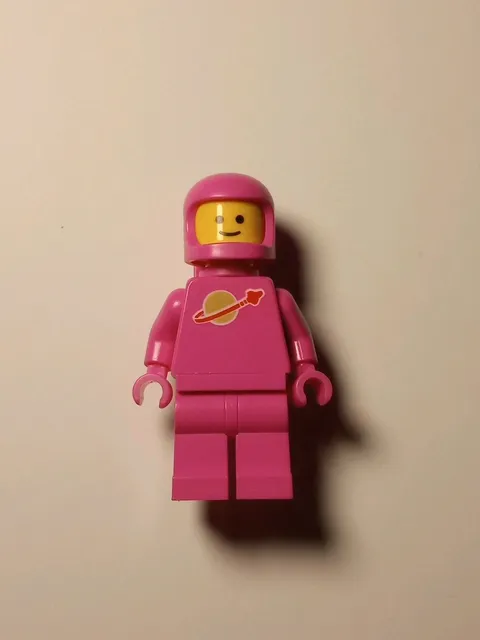 LEGO Lenny Minifigure 70841 PINK Classic SPACE ASTRONAUT Movie 2 