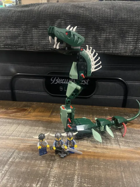 Vintage LEGO MIDGARD SERPENT Complete From Vikings Set 7018 - Serpent Only