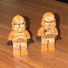 LEGO Star Wars Geonosis Clone Trooper Minifigures Soldiers Lot of 2 with 2 half