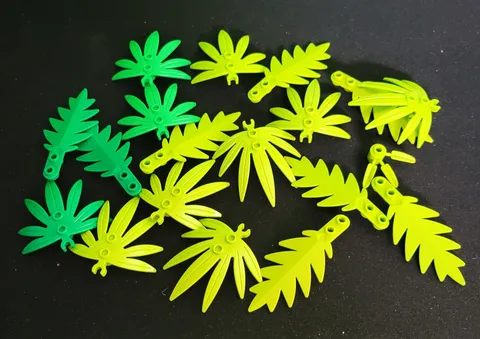 LEGO Bright Green Finger Leaves Leaf Lot  Jungle Tree Limb Plant