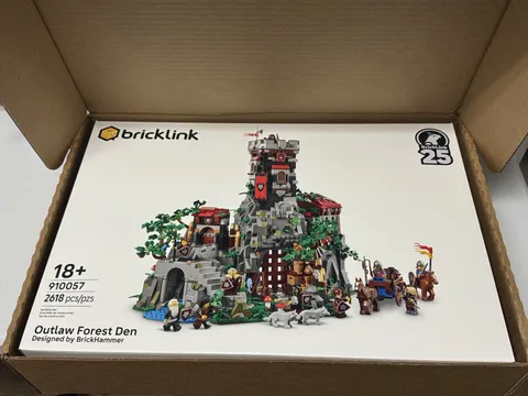 LEGO Bricklink Outlaw Forest Den set 910057 - brand new - free shipping