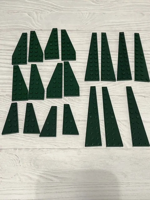 LEGO DARK GREEN LOT 19 PCS 3X8 3X6  3X12 PLATE LEFT RIGHT WING VARIETY