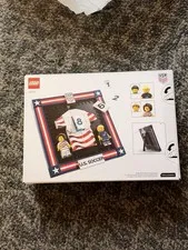 LEGO Editions FIFA World Cup Soccer 26' U.S. National Team Jersey Set New/Sealed