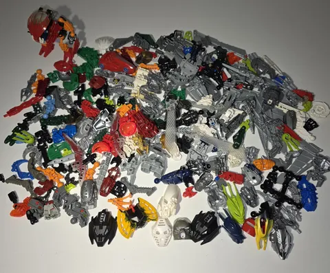 LEGO BIONICLE Hero Factory Bulk Lot 100+ Parts, Pieces & OG Masks - READ