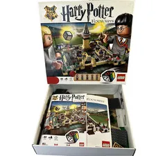 HARRY POTTER Hogwarts LEGO Set 3862  missing 6 pieces  Very Good Condition