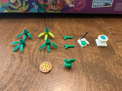 LOT Lego FRIENDS Pizza Green Apple leaf plant accessories