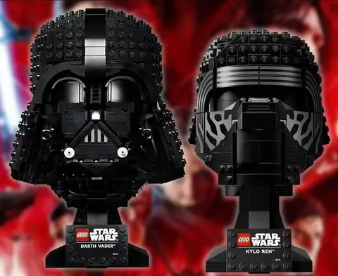 LEGO Star Wars Helmet Bundle Kylo Ren Helmet 75415 and Darth Vader Helmet 75304