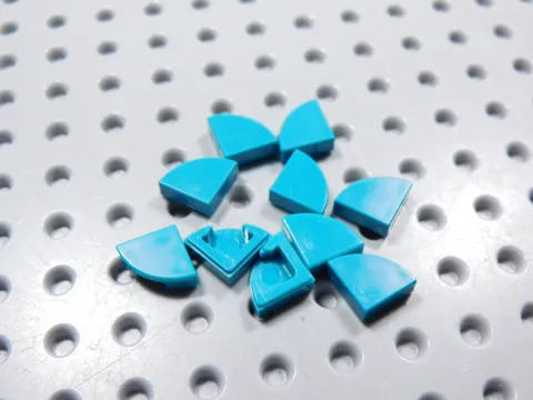 LEGO Lot of 10 Bright Bluish Green 1x1 Round Smooth Corner Tiles Plates BV
