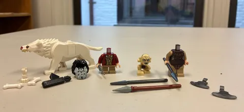 9x LEGO The Hobbit & LOTR Pieces - White Warg (wargpb02c01) - 79002