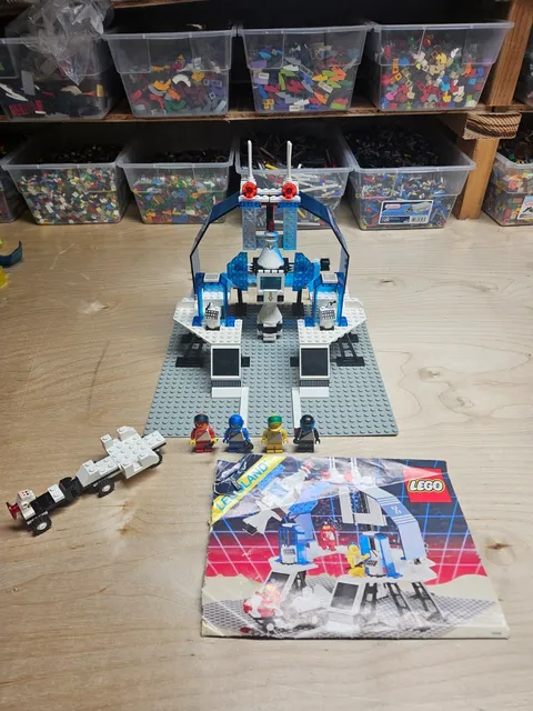 LEGO Space Futuron: Cosmic Laser Launcher (6953)  - 100% Complete w/Manual