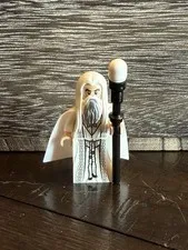 LEGO The Lord of the Rings Saruman Minifigure w/ Staff & Cape, White Robe
