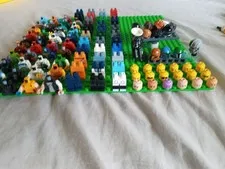 Lot of Lego Minfigurers with accessories 