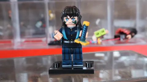 Demon Slayer-kimetsu No Yaiba Muichiro Tokito Character Custom   t1