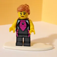 Lego col053 Surfer Girl - Minifigure - Collectible/Series 4 - Surf Board
