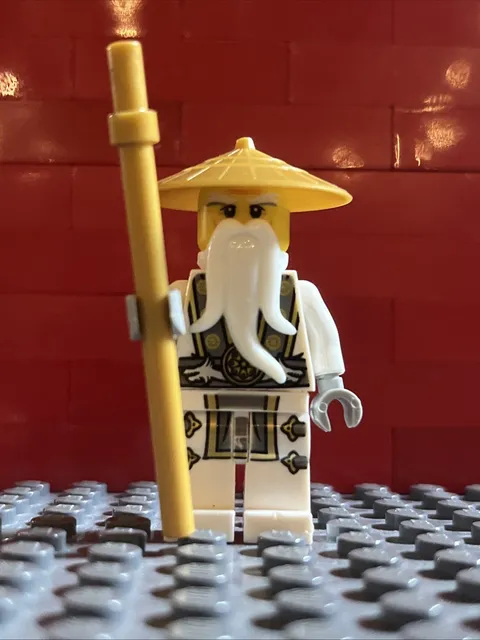 LEGO NINJAGO Sensei Wu Minifigure