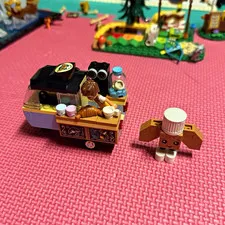 LEGO Street Food Market Multicolor Lot w/ Cart & Minifigure, Age 4+