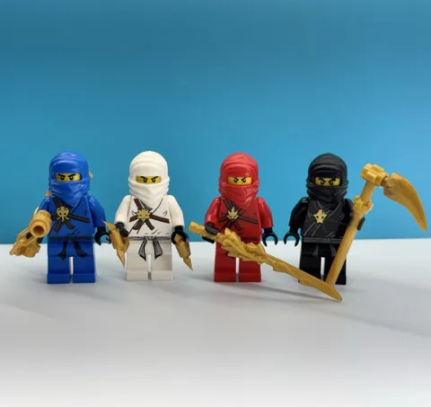 LEGO Ninjago Lot 4 THE GOLDEN WEAPONS minifigures KAI, Jay, ZANE, Cole Season 1