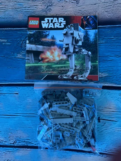 LEGO Star Wars: AT-ST (7657) 100% complete