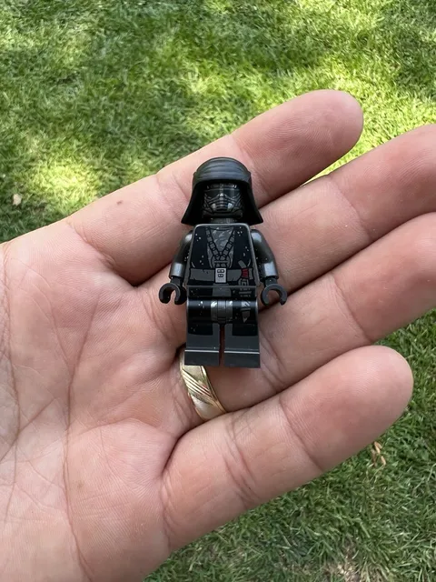 Lego Trudgen Knight of Ren Minifigure sw1087 75272 Star Wars