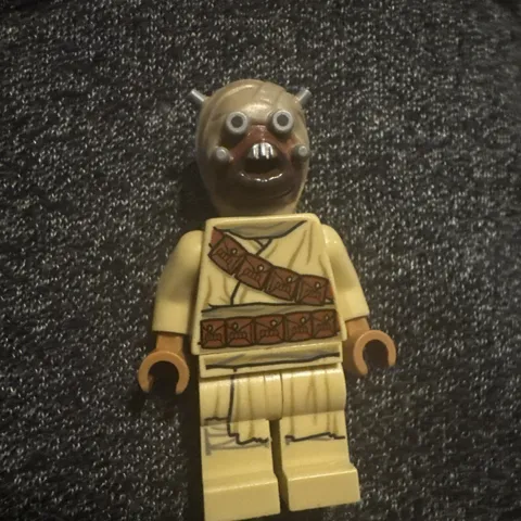 Lego Star Wars Tusken Raider Head Spikes Diagonal Belt Minifigure 75270 75265