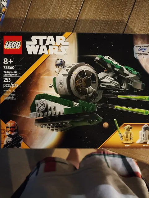 LEGO Star Wars: Yoda's Jedi Starfighter (75360)