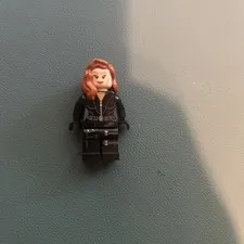 LEGO Minifigure - Black Widow - Black Jumpsuit, Dark Orange Mid-Hair - sh0035