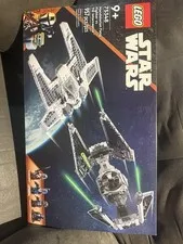 LEGO Star Wars Mandalorian Fang Fighter vs TIE Interceptor 75348 957pc 9+