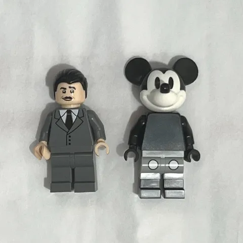 LEGO Walt Disney & Mickey Minifigure (43230) (Read Desc)