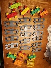 Lego Duplo 15 Curved Train Track 10 Train Cars Assorted Colors
