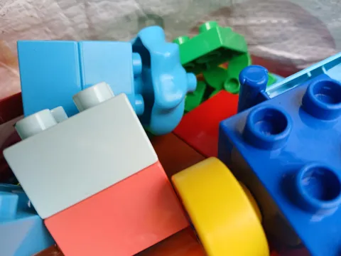 Lego Duplo Super Size Brick Sale Lot of 75 Peices - Multiple Sizes & Shapes. F/S
