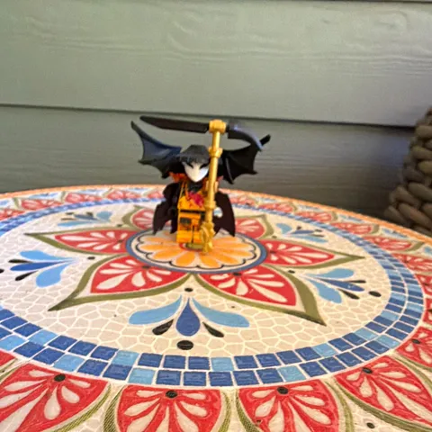 LEGO Minifigure w/ Black Bat Wings Cape and Gold Polearm Staff Weapon