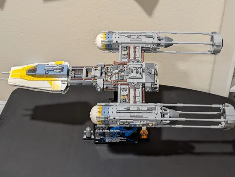 LEGO Star Wars: UCS Y-Wing Starfighter (75181) - Complete