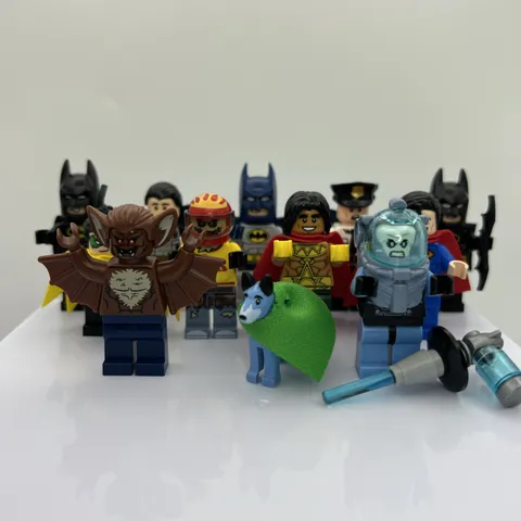 LEGO DC Batman Minifig Lot Of 12 Robin Man-Bat Scarecrow Superman Mr Freeze