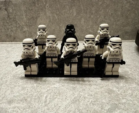 LEGO Star Wars Stormtrooper Minifigure Lot x7 + Shadow Trooper x1 w/ Blasters