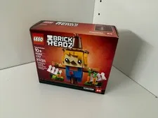LEGO BRICKHEADZ: Thanksgiving Scarecrow (40352)