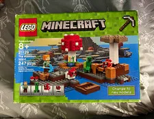 LEGO Minecraft The Mushroom Island 21129 Complete Set 247 Pieces Ages 8+ Box