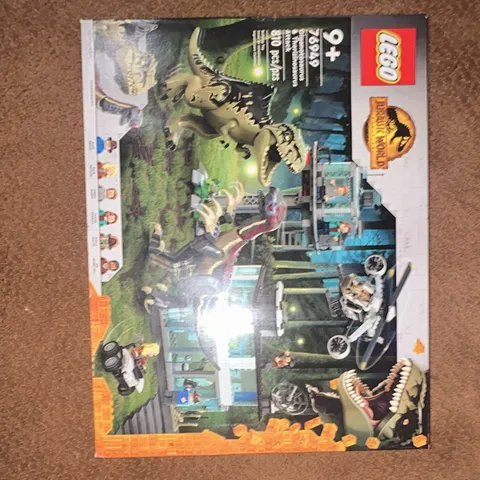 LEGO Jurassic World Dominion 76949 Giganotosaurus Attack 810pcs damaged box 