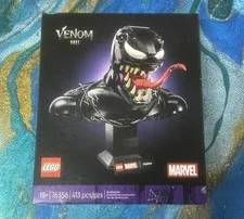 LEGO Marvel Venom Bust Building Set, 413 Pieces, Includes Venom Minifigure,