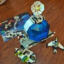 Retired LEGO Space Set 6958 Android Base, 100% complete with instructions No Box