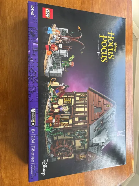 LEGO Ideas: Disney Hocus Pocus: the Sanderson Sisters' Cottage (21341) Sealed
