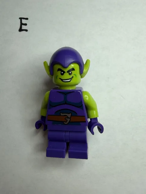 LEGO GREEN GOBLIN MINIFIGURE FROM SET 10793 SUPER HEROES