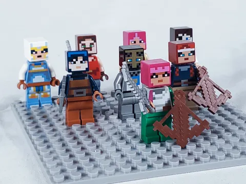 LEGO Minecraft Minifigure Lot of 8 Dungeons Skull Arena Player Skins