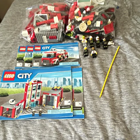 LEGO City 60110 Fire Station complete w/ Instructions, 919 pcs, No Box