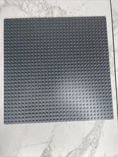 LEGO Dark Bluish Gray Baseplate 32 x 32 (10 x 10 Inch) Plate 3811 B4