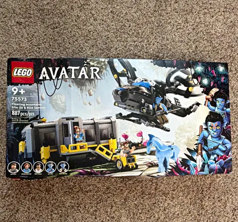 LEGO Avatar Floating Mountains Site 26 & RDA Samson 75573 887pcs w/ Separator
